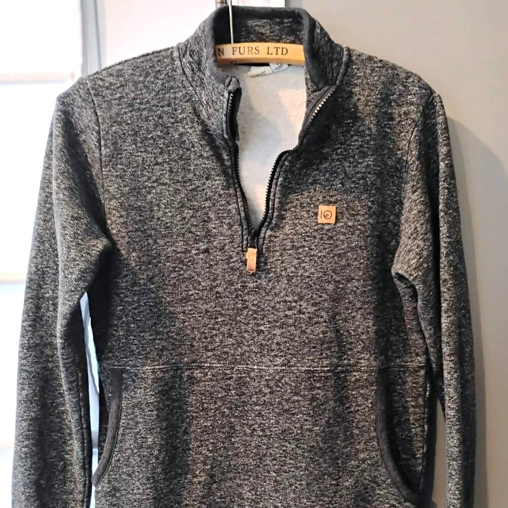 Tentree Quarter Zip Pullover